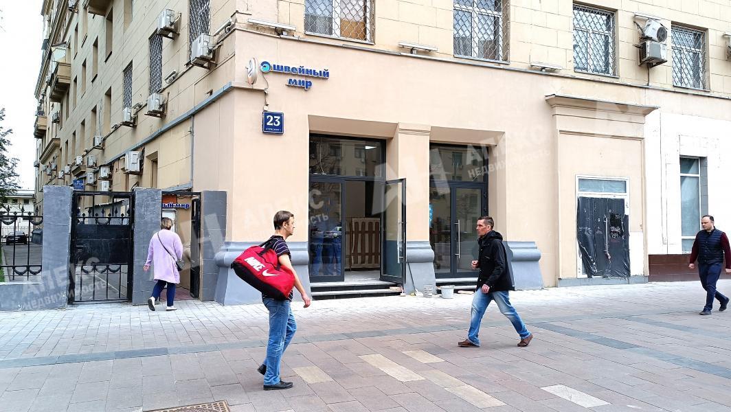 Аренда помещения свободного назначения в Москве в жилом доме на ул Земляной Вал,м.Курская,55.5 м2,фото-1