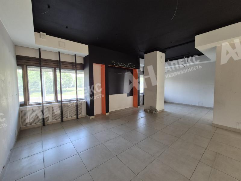 Аренда помещения свободного назначения в Москве Адм. здан. на ул Таллинская,м.Строгино,350 м2,фото-1