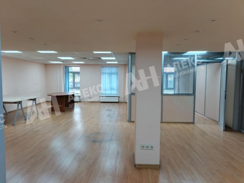 Аренда офисов в Москве в бизнес-центре класса Б на ул Павловская,м.Серпуховская,90 - 157.5 м2,фото-1