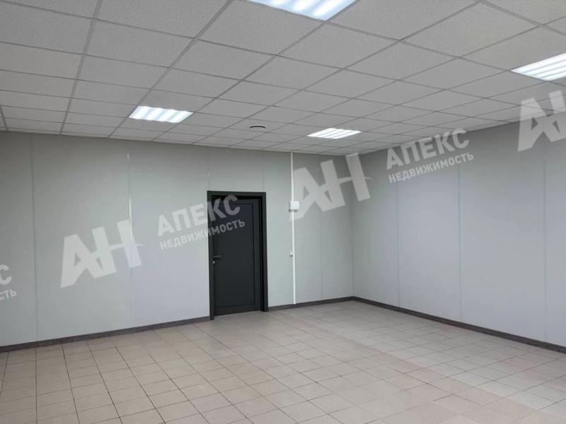 Аренда помещения свободного назначения в Москве Адм. здан. на ул Зеленоградская,м.Ховрино,700 м2,фото-1