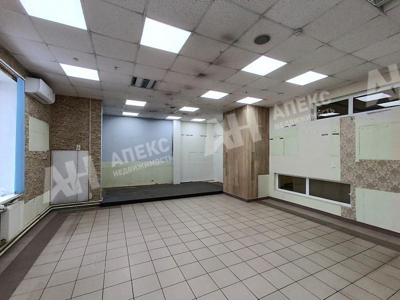 Аренда помещения свободного назначения в Москве в торговом центре на Варшавском шоссе,м.Аннино,86 м2,фото-1