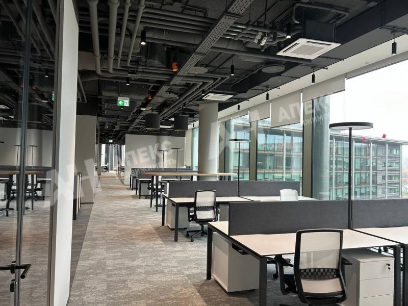 Аренда офисов в Барвихе в бизнес-центре класса А на Рублево-Успенском шоссе ,580 - 2646 м2,фото-1