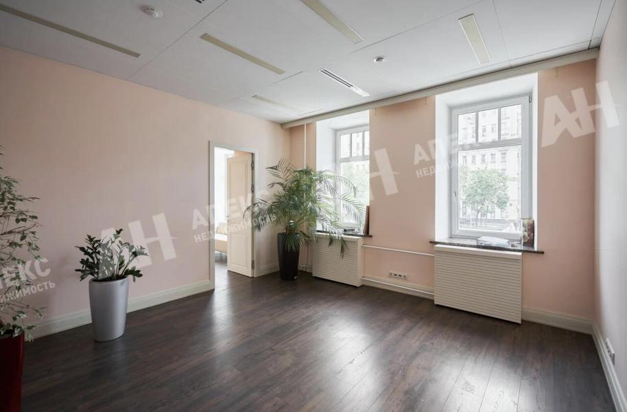 Аренда офиса в Москве Адм. здан. на ул Земляной Вал,м.Курская,179.9 м2,фото-1