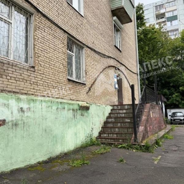 Продажа помещения свободного назначения в Дзержинском в жилом доме на Новорязанском шоссе ,575 м2,фото-1