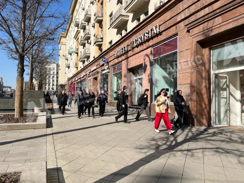 Аренда помещения свободного назначения в Москве в жилом доме на ул Тверская,м.Театральная,400 м2,фото-1