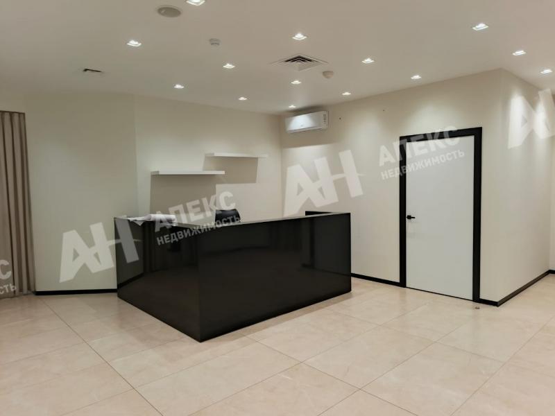 Аренда помещения свободного назначения в Москве в жилом доме на Петровском переулке,м.Чеховская ,160 м2,фото-1