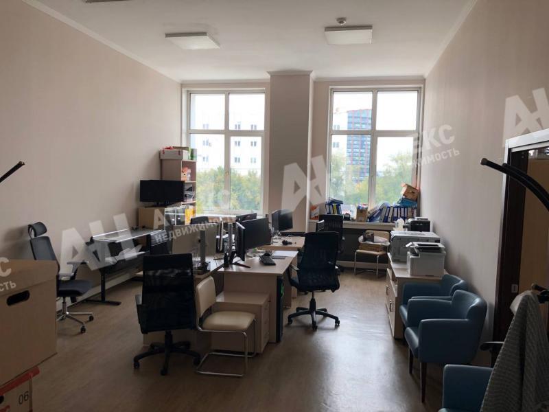 Аренда офиса в Москве в бизнес-центре класса Б на Варшавском шоссе,м.Верхние Котлы (МЦК),98.5 м2,фото-1