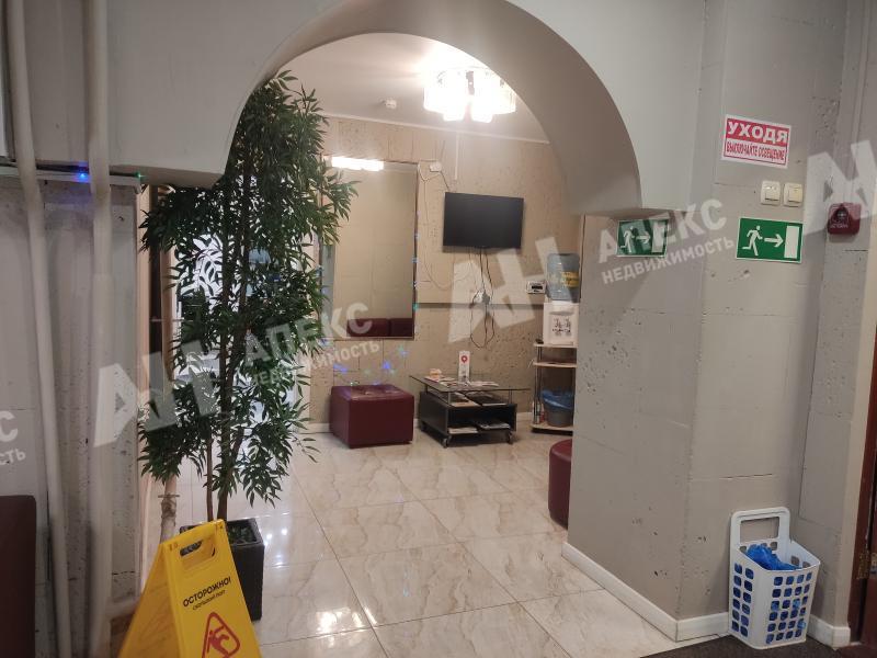 Аренда помещения свободного назначения в Москве в жилом доме на ул Фестивальная,м.Речной вокзал,185 м2,фото-1