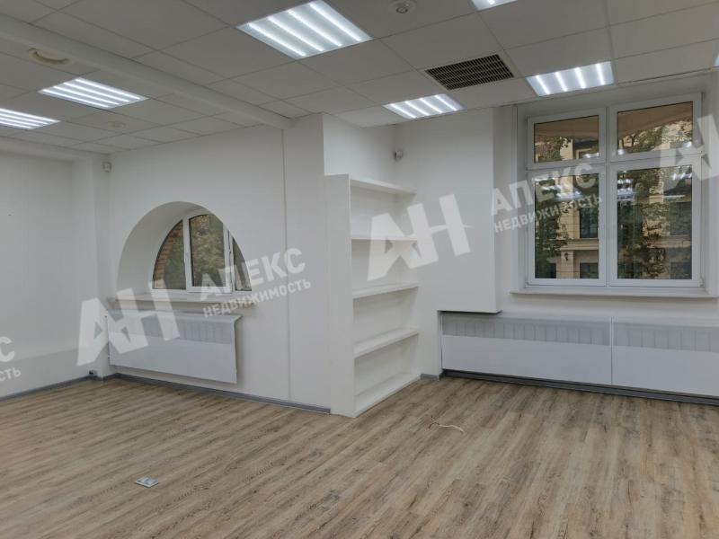 Аренда помещения свободного назначения в Москве в жилом доме на ул Зоологическая,м.Баррикадная,340 м2,фото-1