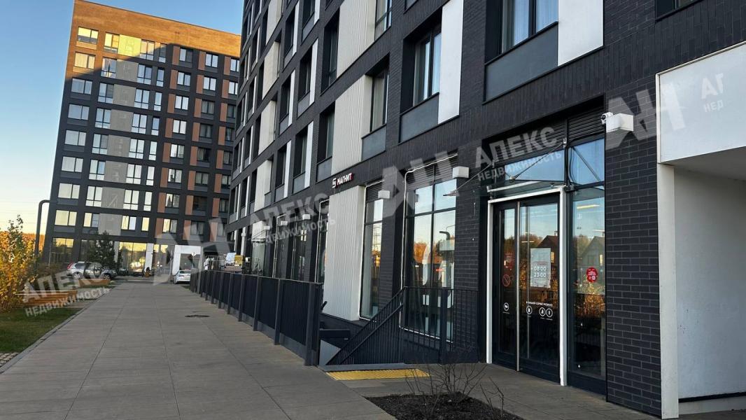 Продажа помещения свободного назначения в Рассказовке в жилом доме на Боровском шоссе ,148 м2,фото-1