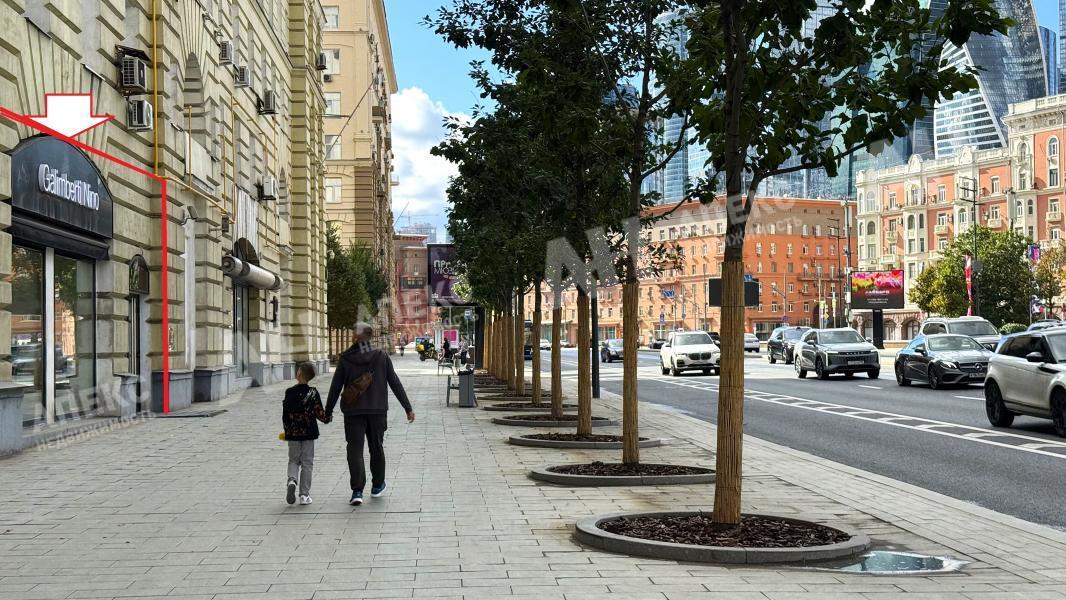 Аренда магазина в Москве в жилом доме на ул Большая Дорогомиловская,м.Киевская,138 м2,фото-1