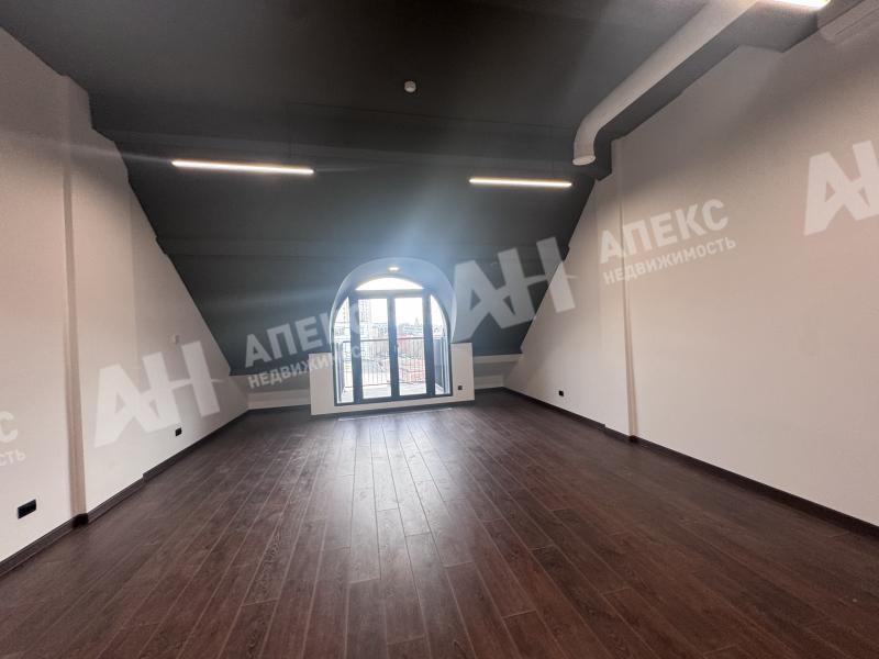 Продажа помещения под офис в Москве в бизнес-центре класса Б на Переведеновском переулке,м.Электрозаводская,42.8 м2,фото-1