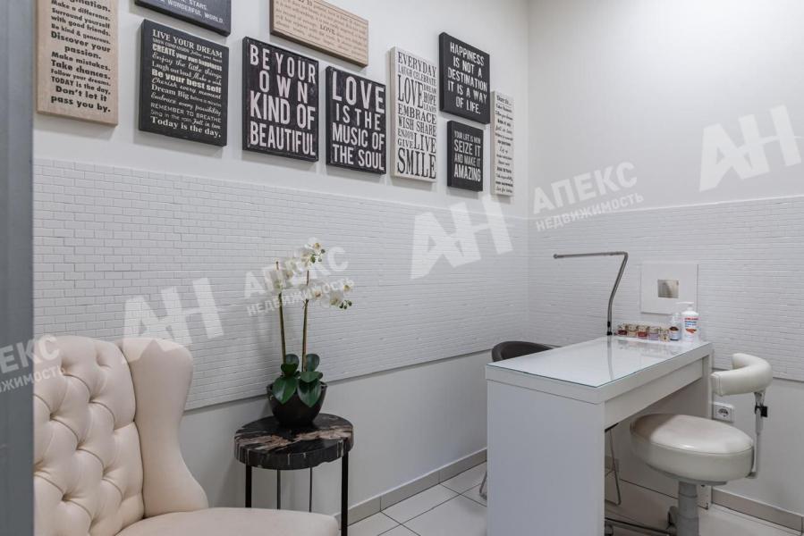 Аренда помещения свободного назначения в Москве Адм. здан. на Столешниковом переулке,м.Театральная,48 м2,фото-1