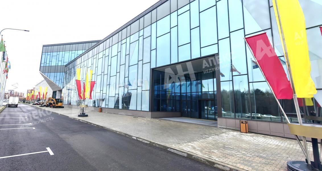 Аренда помещения свободного назначения в Химках в торговом центре на Ленинградском шоссе ,1172 м2,фото-1