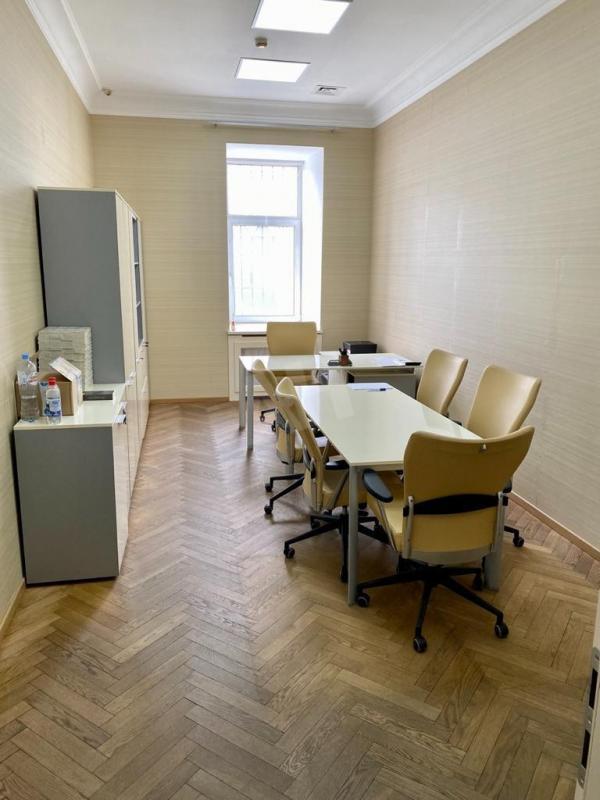 Аренда офиса в Москве в бизнес-центре класса Б на Армянском переулке,м.Китай-город,129 м2,фото-1