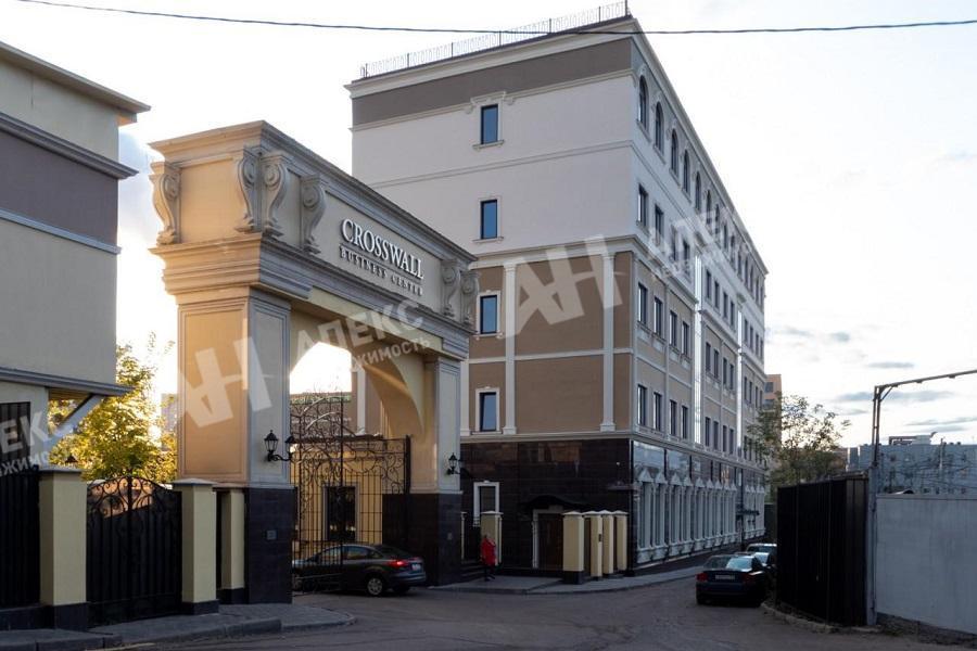 Продажа помещения под офис в Москве в бизнес-центре класса Б на ул Неверовского,м.Парк победы,220.5 м2,фото-1