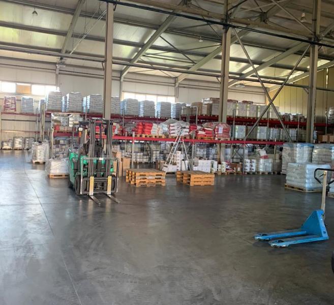 900 квадратных метров. Пароходная д. Волхонское шоссе 4 трикотажный цех. Что такое склад у ломоносова. Алексин ломоносова 6.