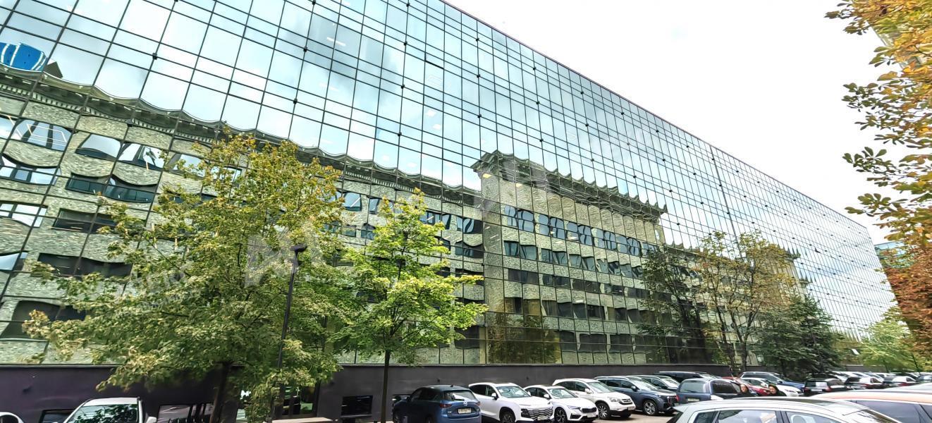 Продажа офиса в Москве в бизнес-центре класса Б на ул Верейская,м.Давыдково,2673 м2,фото-1