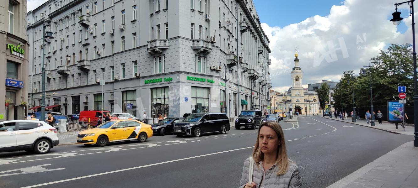 Продажа помещения свободного назначения в Москве в жилом доме на ул Солянка,м.Китай-город,241.1 м2,фото-1