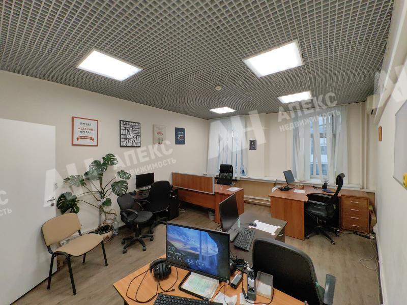 Аренда офиса в Москве в бизнес-центре класса Б на ул Новослободская,м.Менделеевская,40.7 м2,фото-1