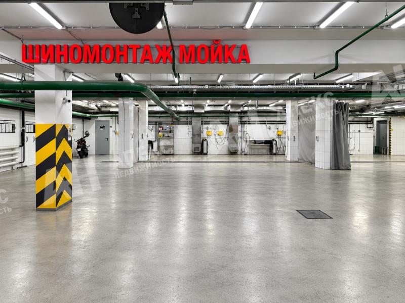 Продажа помещения свободного назначения в Москве в жилом доме на ул Усачёва,м.Фрунзенская,701 м2,фото-1