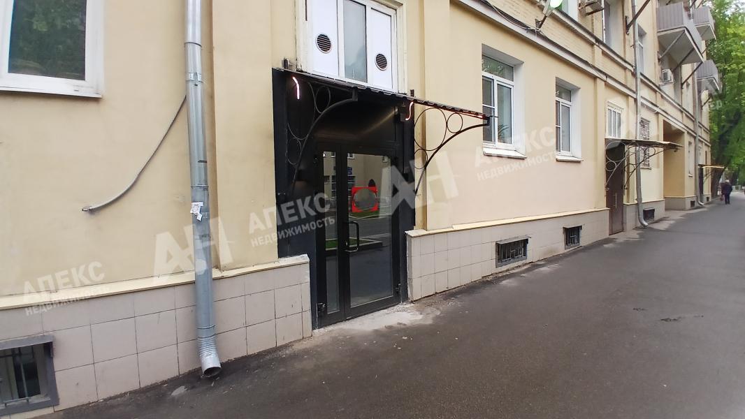 Продажа помещения свободного назначения в Москве в жилом доме на пер Вадковский,м.Савеловская,156.2 м2,фото-1
