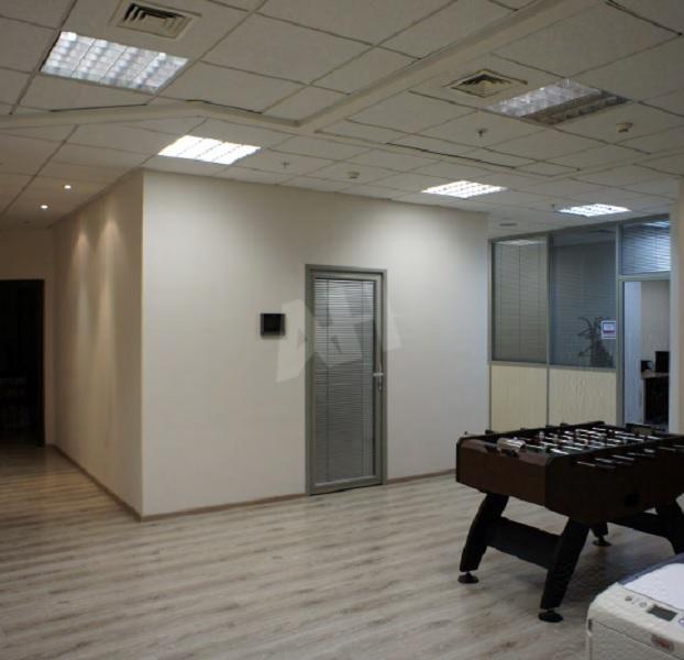 Аренда офиса в Москве в бизнес-центре класса А на ул Никольская,м.Площадь Революции,304 м2,фото-1