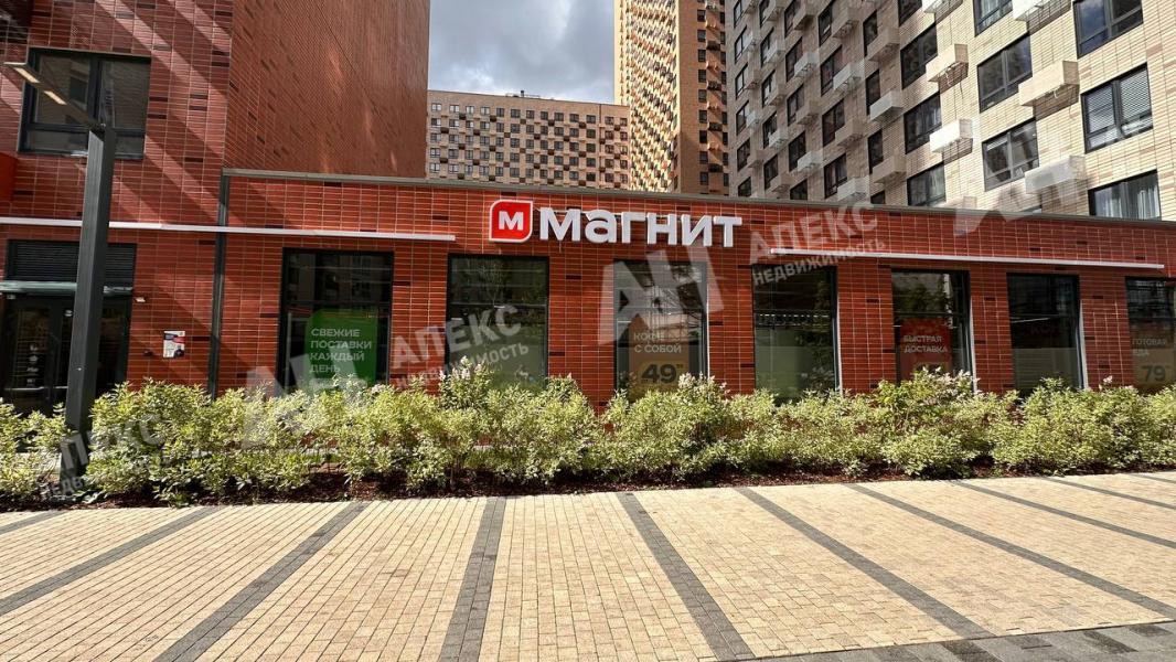 Продажа помещения свободного назначения в Москве в жилом доме на Алтуфьевском шоссе,м.Бибирево,324.9 м2,фото-1