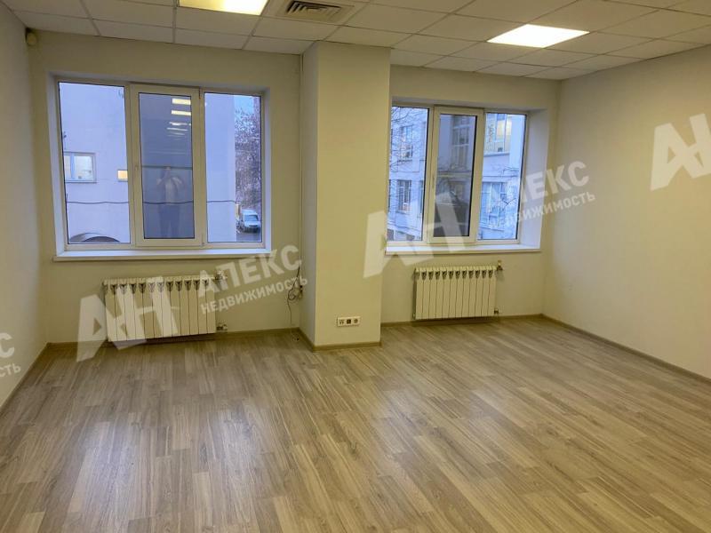 Аренда офиса в Москве в бизнес-центре класса А на ул Орджоникидзе,м.Ленинский проспект,32.6 м2,фото-1