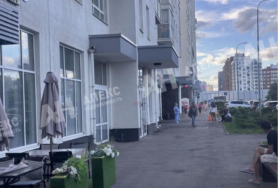 Аренда помещения свободного назначения в Коммунарке в жилом доме на Калужском шоссе ,166 м2,фото-1