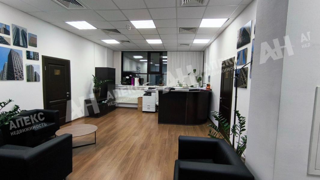 Аренда офиса в Москве в бизнес-центре класса Б на Ленинградском проспекте,м.Аэропорт,2108 м2,фото-1