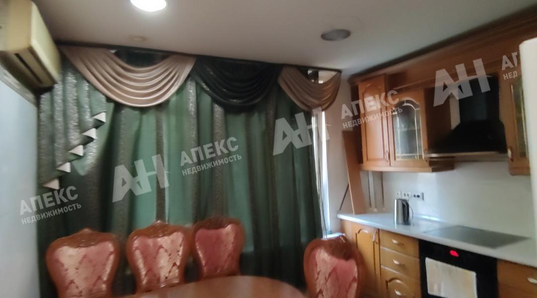 Продажа помещения свободного назначения в Москве в жилом доме на ул Люблинская,м.Марьино,305 м2,фото-1