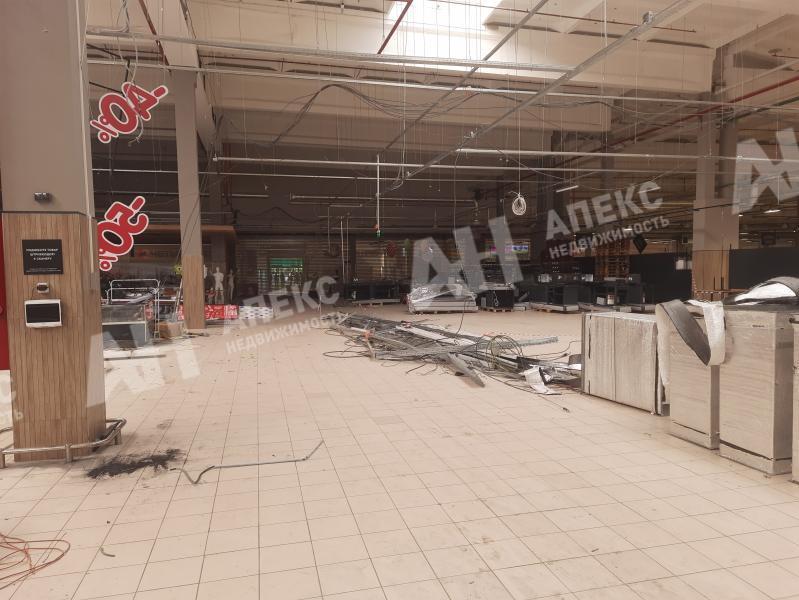 Аренда помещения под склад в Красногорске Склад. компл. на Волоколамском шоссе ,2575 м2,фото-1
