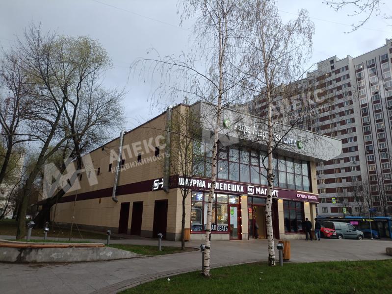 Продажа помещения свободного назначения в Москве в торговом центре на ул Декабристов,м.Отрадное,1160.8 м2,фото-1