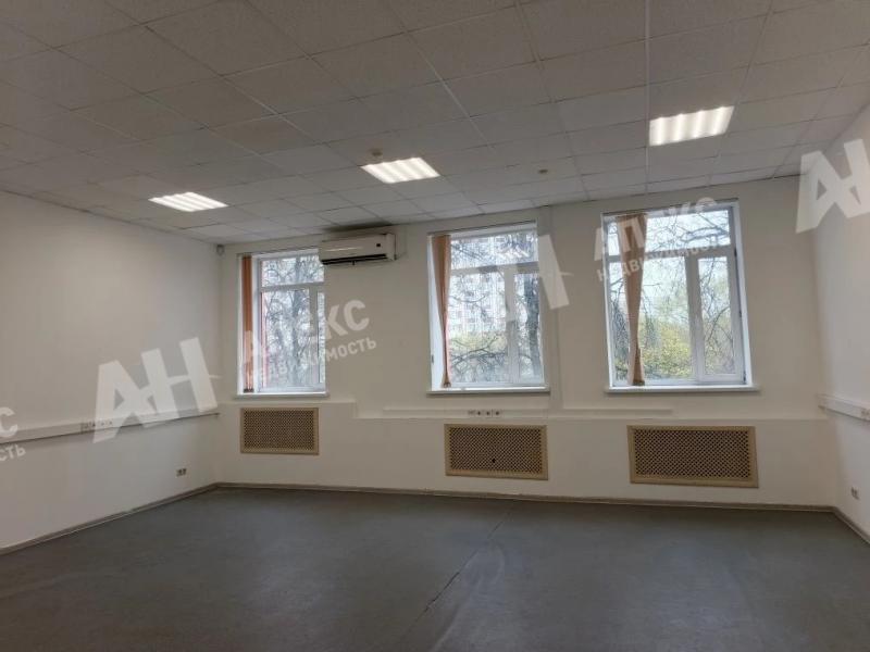Аренда офисов в Москве в бизнес-центре класса Б на ул Карьер,м.Крымская (МЦК),32.3 - 90.6 м2,фото-1