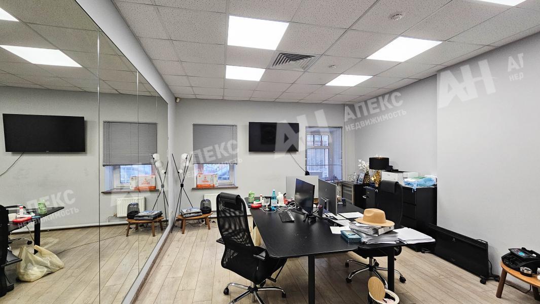 Аренда помещения свободного назначения в Москве Адм. здан. на ул Покровка,м.Китай-город,99.4 м2,фото-1