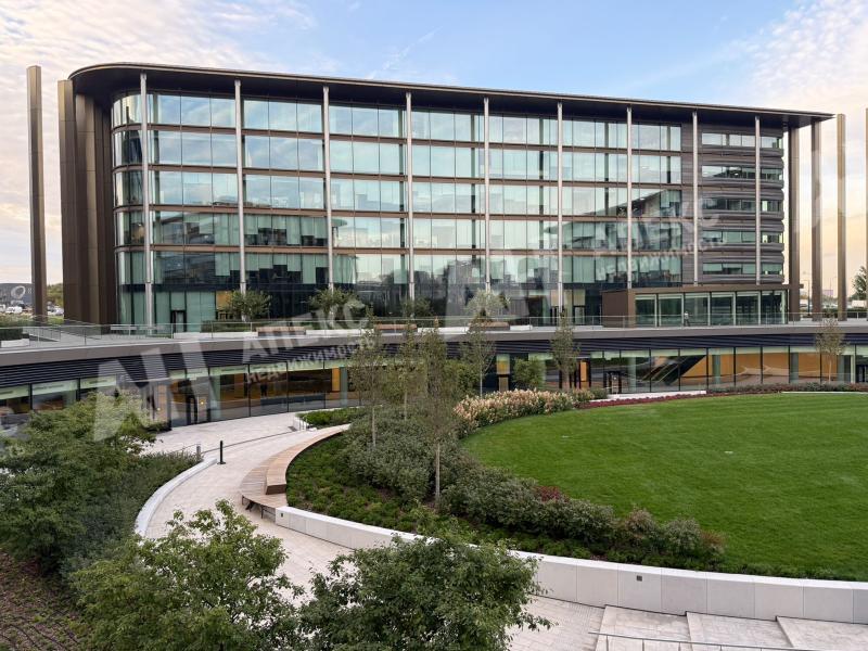 Аренда офисов в Барвихе в бизнес-центре класса А на Рублево-Успенском шоссе ,323 - 2353 м2,фото-1