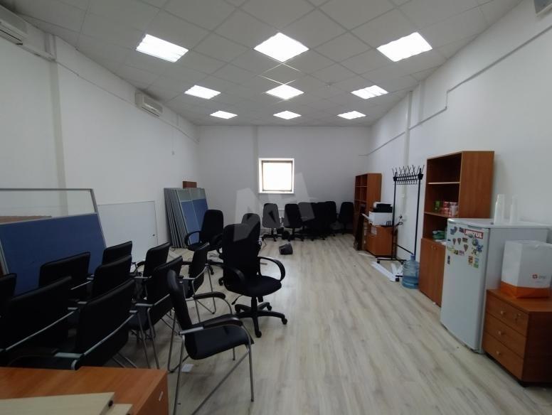 Аренда офиса в Москве в бизнес-центре класса Б на ул Новослободская,м.Новослободская,75 м2,фото-1