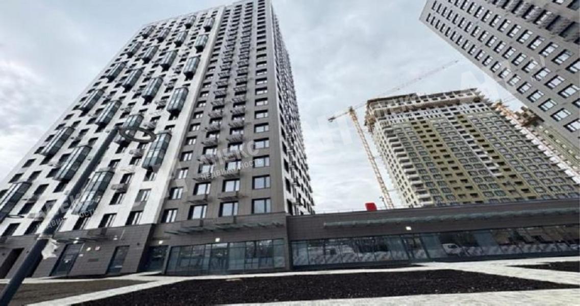 Продажа помещения свободного назначения в Подрезково в жилом доме на Ленинградском шоссе ,638 м2,фото-1