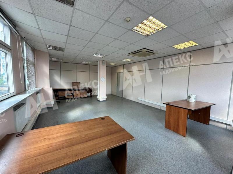 Аренда офиса в Москве в бизнес-центре класса Б на Старокалужском шоссе,м.Воронцовская,257.7 м2,фото-1
