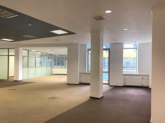 Аренда офиса в Москве в бизнес-центре класса Б на Дербеневской набережной,м.Павелецкая,200.7 м2,фото-1