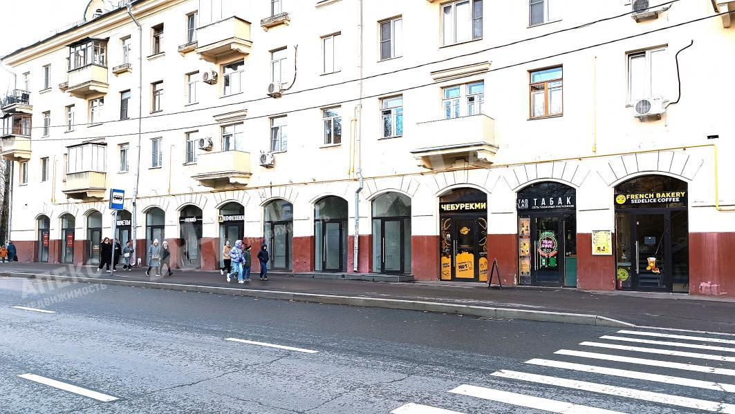 Аренда помещений свободного назначения в Москве в жилом доме на ул Дмитрия Ульянова,м.Академическая,35.9 - 74.3 м2,фото-1