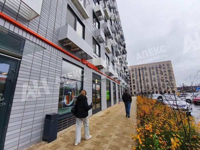 Продажа помещения свободного назначения в Ильинском в жилом доме на Рублево-Успенском шоссе ,308.1 м2,фото-1