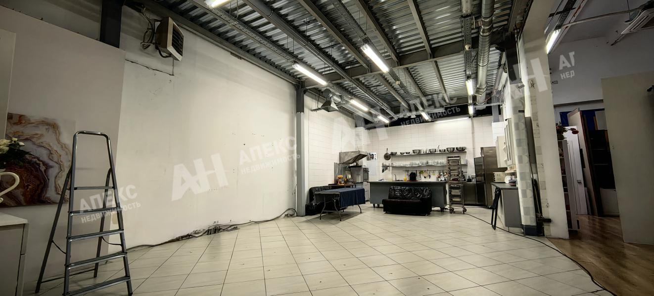 Продажа помещения под производство в Москве Адм. здан. на ул 2-я Карачаровская,м.Стахановская,216 м2,фото-1