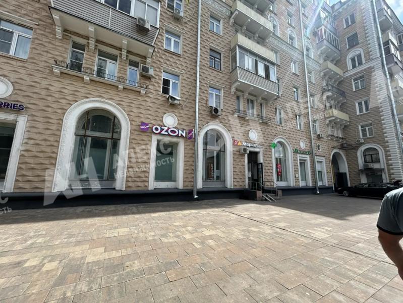 Продажа помещения свободного назначения в Москве в жилом доме на ул Новопесчаная,м.Зорге (МЦК),610 м2,фото-1