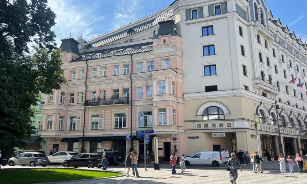 Аренда офиса в Москве Адм. здан. на Дмитровском переулке,м.Театральная,164.3 м2,фото-1