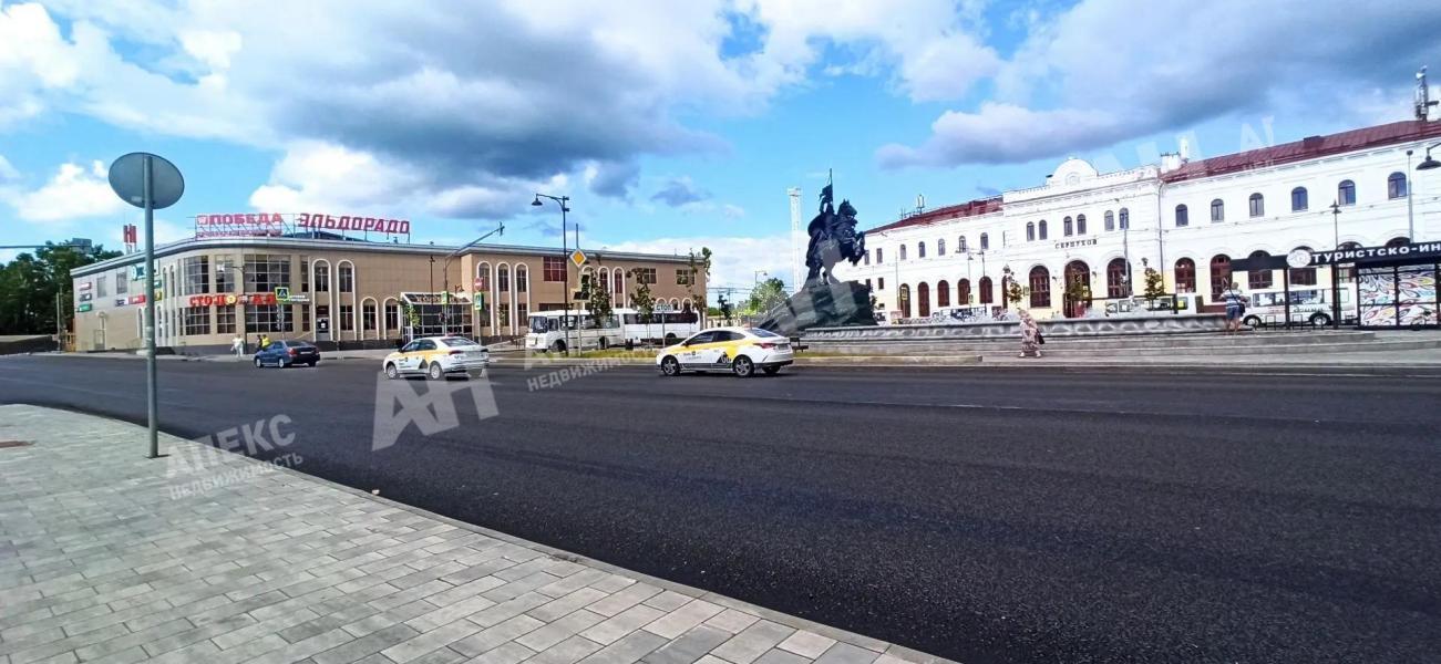 Аренда помещения свободного назначения в Серпухове в торговом центре на Симферопольском шоссе ,1100 м2,фото-1