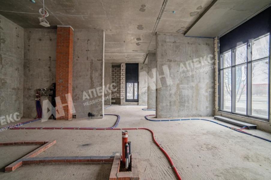 Продажа помещения свободного назначения в Москве в жилом доме на ул Виктора Маслова,м.Дубровка,540 м2,фото-1