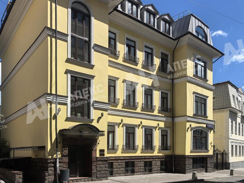 Аренда офиса в Москве в бизнес-центре класса Б на пер 1-й Колобовский,м.Чеховская ,157.4 м2,фото-1