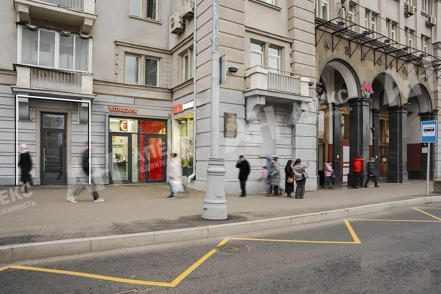 Продажа помещения свободного назначения в Москве в жилом доме на Ленинградском проспекте,м.Аэропорт,64.1 м2,фото-1